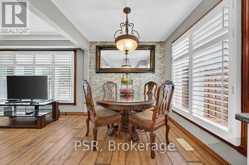 117 Sunrise Drive, Hamilton, ON - Indoor Photo Showing Dining Room