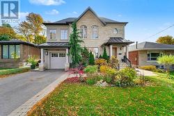 235 BETTY ANN DRIVE  Toronto, ON M2R 1A6