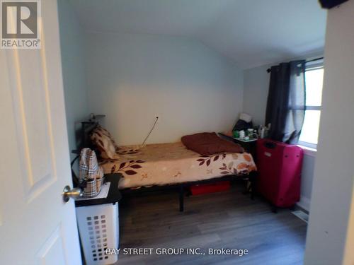 60 Mary Street, Brampton, ON - Indoor Photo Showing Bedroom