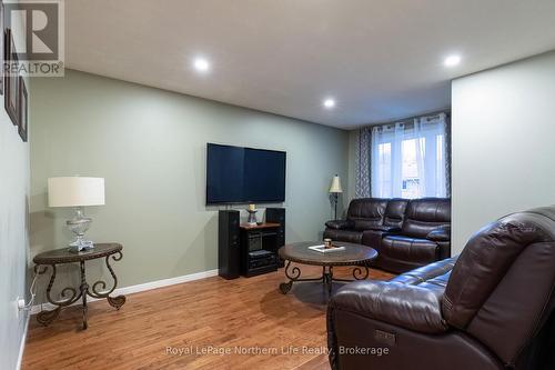 1 - 624 Lakeshore Drive, North Bay (Ferris), ON - Indoor