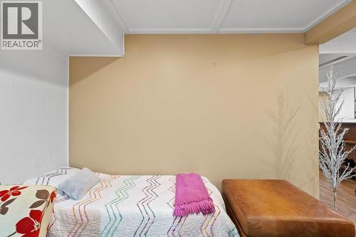 70 18 Street Ne, Salmon Arm, BC - Indoor Photo Showing Bedroom