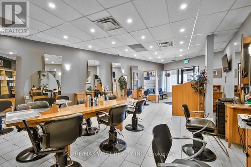 7A - 1065 Davis Drive, Newmarket, ON 