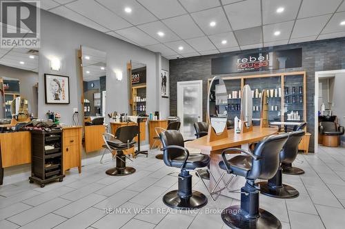 7A - 1065 Davis Drive, Newmarket, ON 