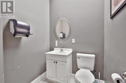 7A - 1065 Davis Drive, Newmarket, ON 