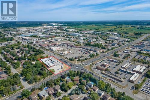 7A - 1065 Davis Drive, Newmarket, ON 