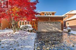 1151 MANOR ROAD  Oakville, ON L6M 1G3