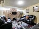 3861 Brinwood Gate, Mississauga, ON  - Indoor Photo Showing Living Room 