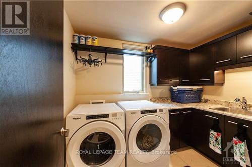 423 Rahul Crescent, Ottawa, ON - Indoor Photo Showing Laundry Room