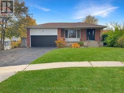 1604 CLARKSON ROAD N  Mississauga, ON L5J 2X2
