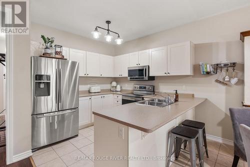 657 Prince Of Wales Drive, Cobourg, ON - Indoor Photo Showing Kitchen With Double Sink