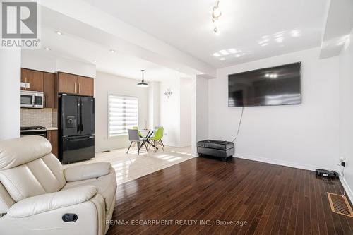 136 Westbank Trail, Hamilton, ON - Indoor