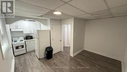 UNIT B4 - 676 MOUNT PLEASANT ROAD  Toronto, ON M4S 2N3