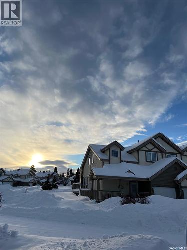 28 Eagle View Way, Elk Ridge, SK - Outdoor
