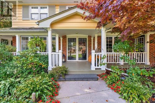 132 Sparling Court, Oakville, ON - Outdoor With Deck Patio Veranda