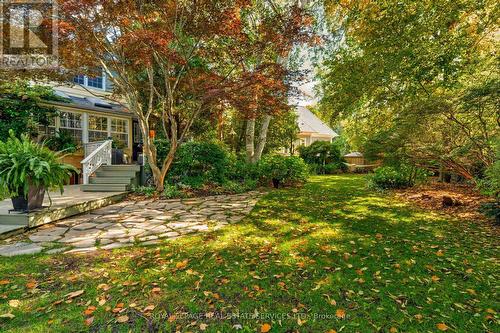 132 Sparling Court, Oakville, ON - Outdoor