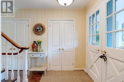 132 Sparling Court, Oakville, ON - Indoor Photo Showing Other Room