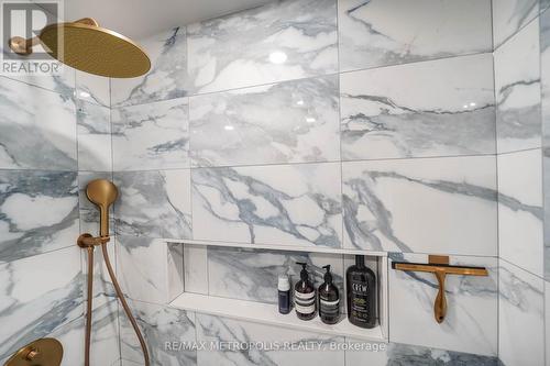 4392 Grassland Crescent, Mississauga, ON -  Photo Showing Bathroom