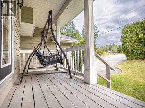 4989 Fernwood Ave, Powell River, BC - Outdoor With Deck Patio Veranda With Exterior