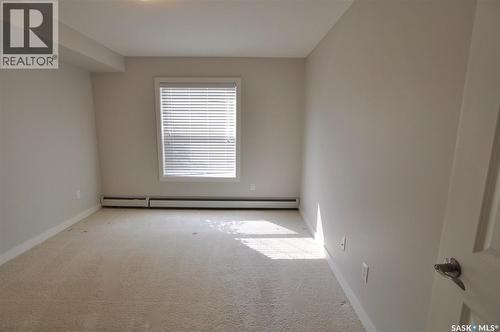 B107 415 Hunter Road, Saskatoon, SK - Indoor Photo Showing Other Room