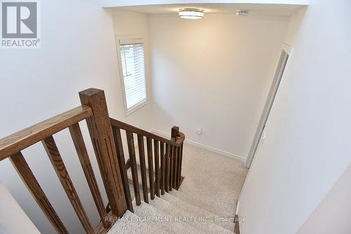 102 Celestial Crescent, Hamilton, ON - Indoor Photo Showing Other Room