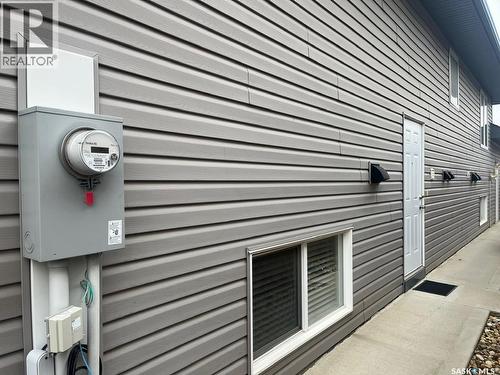 439 Henick Crescent, Saskatoon, SK - Outdoor