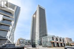 3418 - 8 NAHANI WAY E  Mississauga, ON L4Z 0C6