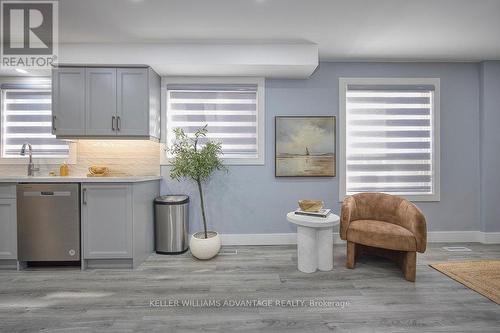 34 Ashmore Crescent, Markham, ON - Indoor Photo Showing Other Room