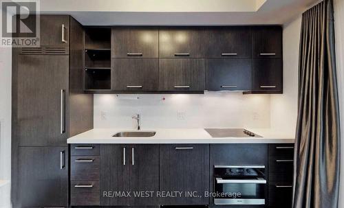 3210 - 65 St Mary Street, Toronto, ON - Indoor Photo Showing Kitchen With Upgraded Kitchen