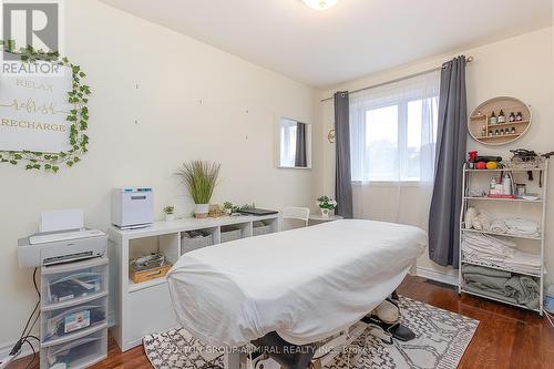 839 Modlin Road, Pickering, ON - Indoor Photo Showing Bedroom