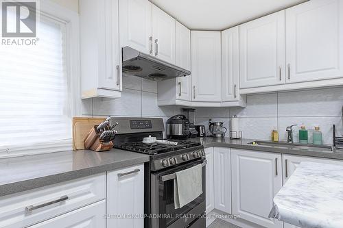 839 Modlin Road, Pickering, ON - Indoor Photo Showing Kitchen