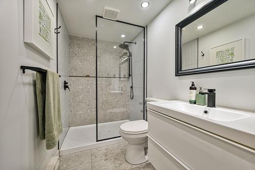 Salle de bains - 302-11771 Rue Marie-Anne-Lavallée, Montréal (Ahuntsic-Cartierville), QC - Indoor Photo Showing Bathroom