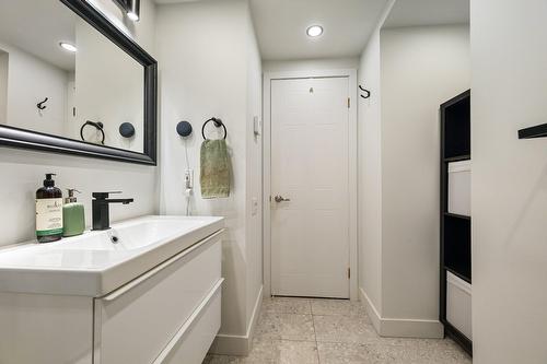 Salle de bains - 302-11771 Rue Marie-Anne-Lavallée, Montréal (Ahuntsic-Cartierville), QC - Indoor