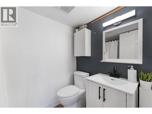4 piece bathroom downstairs. - 3380 Mciver Road, West Kelowna, BC - Indoor Photo Showing Bathroom