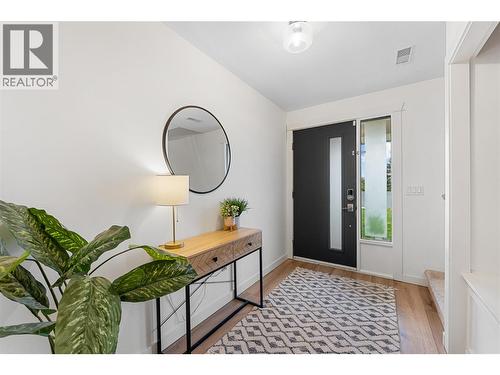 3380 Mciver Road, West Kelowna, BC - Indoor