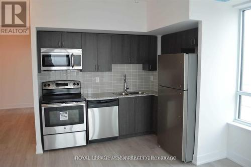 Ph1-02 - 1215 Bayly Street, Pickering, ON - Indoor Photo Showing Kitchen With Double Sink