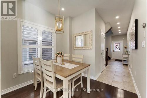 115 Echovalley Drive, Hamilton, ON - Indoor Photo Showing Dining Room