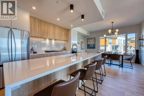 75 Predator Ridge Drive Unit# 103, Vernon, BC - Indoor Photo Showing Kitchen With Upgraded Kitchen