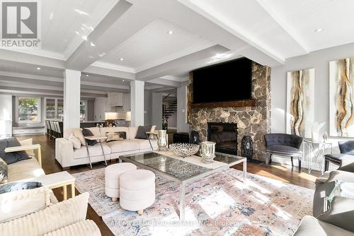 2552 Jarvis Street, Mississauga, ON - Indoor Photo Showing Living Room With Fireplace