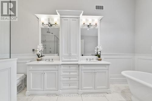 2552 Jarvis Street, Mississauga, ON -  Photo Showing Bathroom