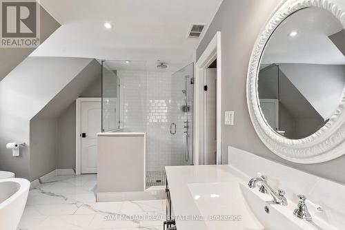 2552 Jarvis Street, Mississauga, ON - Indoor Photo Showing Bathroom