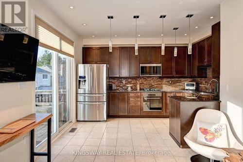 150 Holland Circle, Cambridge, ON - Indoor Photo Showing Kitchen With Stainless Steel Kitchen With Upgraded Kitchen