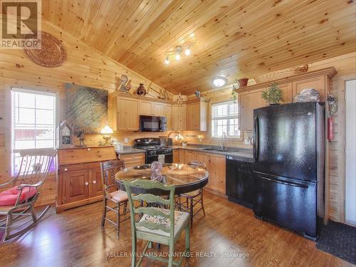 48 Madawaska Trail, Wasaga Beach, ON - Indoor