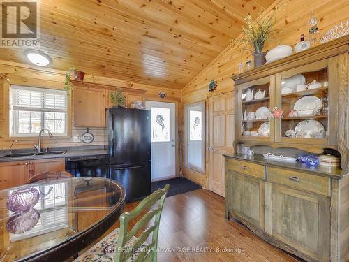 48 Madawaska Trail, Wasaga Beach, ON - Indoor Photo Showing Kitchen With Double Sink
