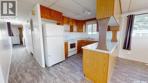 211 Railway Avenue, Wawota, SK 