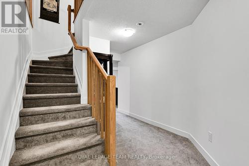 202 Zinnia Way, Ottawa, ON - Indoor Photo Showing Other Room