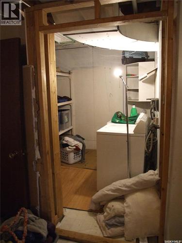 340 Eastview Street, Burstall, SK - Indoor