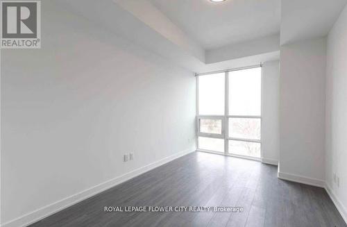 524 - 681 Yonge Street S, Barrie, ON - Indoor Photo Showing Other Room