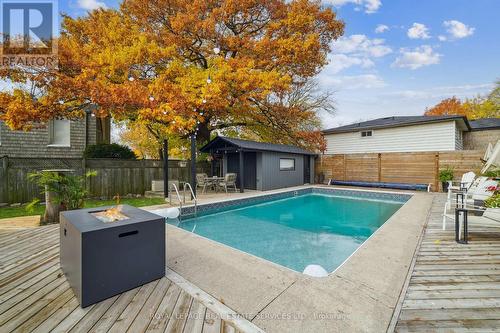 613 Santee Gate, Mississauga, ON - Outdoor With In Ground Pool With Deck Patio Veranda