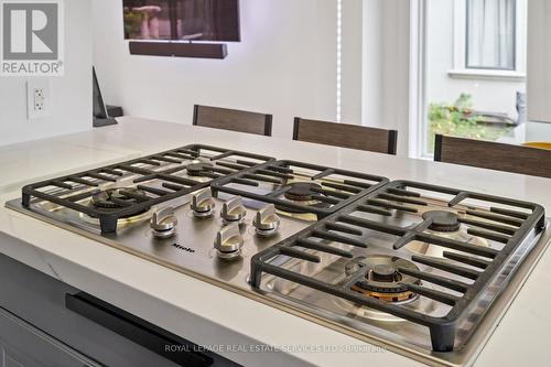 Kitchen - 613 Santee Gate, Mississauga, ON - Indoor Photo Showing Dining Room