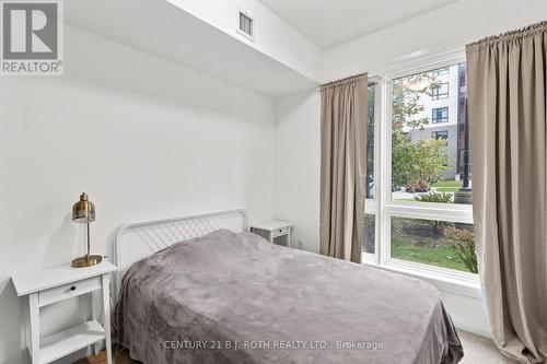 103 - 300 Essa Road, Barrie, ON - Indoor Photo Showing Bedroom